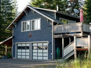 11622 Dead Indian Memorial Rd, Ashland, OR 97520-9757