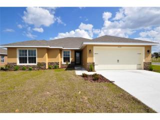 4527 Manica Dr, Tavares, FL 32778-5907
