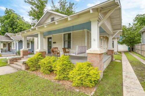 1933 Fairmount Ave, Fort Worth, TX 76110-1366
