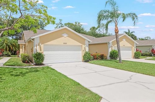 5620 Greenwood Cir, Naples, FL 34112-7115