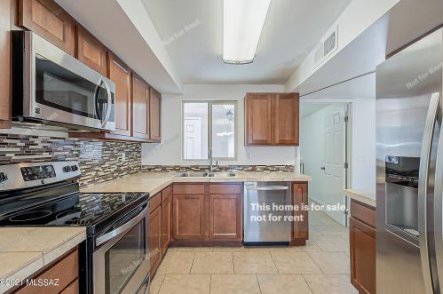 7633 Morelos Pl, Tucson, AZ 85710-6332