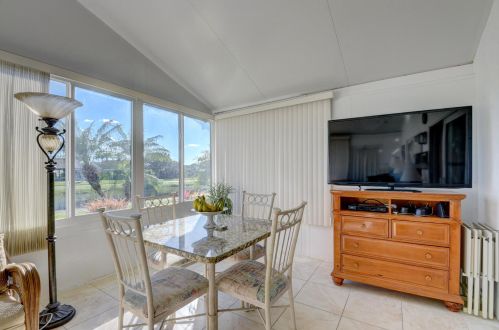 5136 Mirror Lk Blvd, Boynton Beach FL  33472-1211 exterior