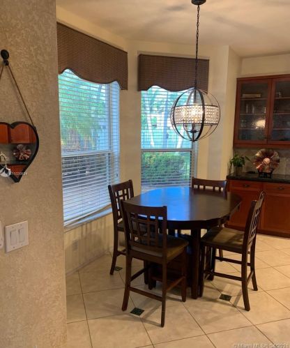 15392 18th St, Hollywood FL  33027-4310 exterior