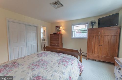 1755 Ludwell Dr, Prospectville PA  19002-3030 exterior