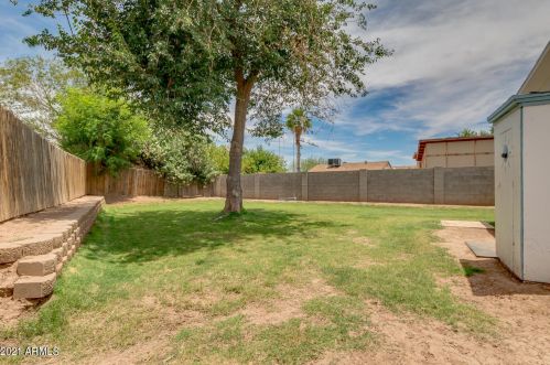 4333 17 Ave, Phoenix AZ 85085-6300 exterior