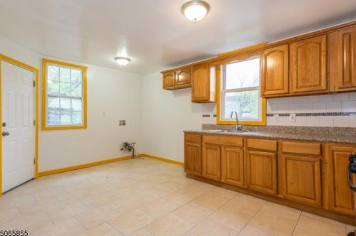 198 Ellis Ave, Irvington NJ  07111-3620 exterior