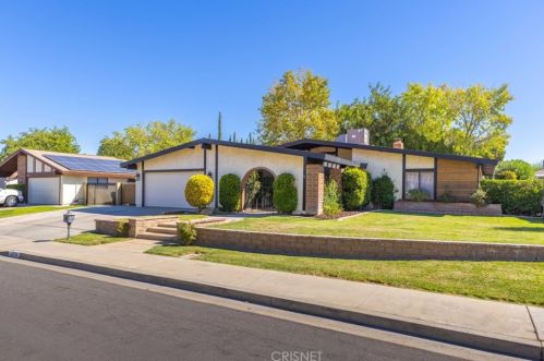 43756 Secure Pl, Lancaster, CA 93536-5860