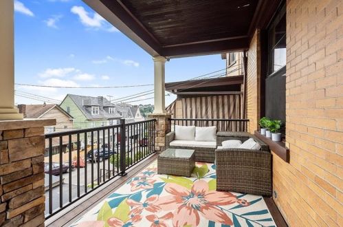 130 Amabell St, Pittsburgh, PA 15211-1402