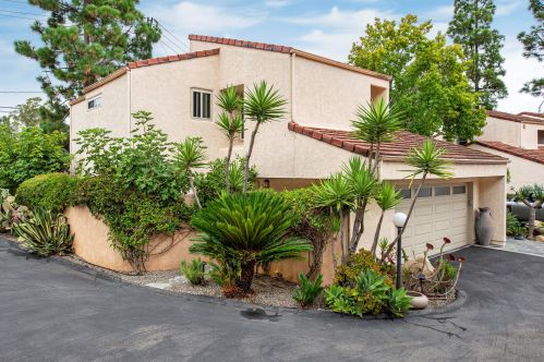 2610 Hacienda Ct, Santa Barbara, CA 93105-4139