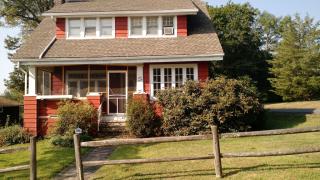 140 Goeringer Ave, Wilkes Barre, PA 18708-1248