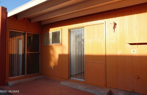 2131 Margaret Ave, Tucson AZ 85716-2722 exterior