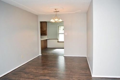 2100 Stardust Ct, Euless TX  76040-3763 exterior