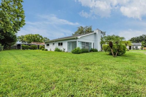 13116 Sheridan Dr, Port Richey FL  34667-2714 exterior