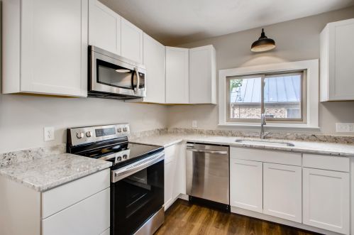 55 Broadway St, Pataskala OH  43062-8800 exterior