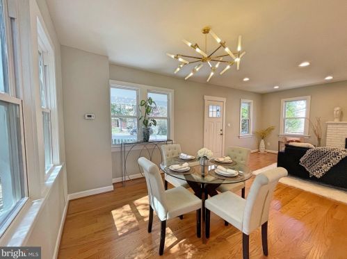 2815 Greenway Blvd, Falls Church VA  22042-2057 exterior