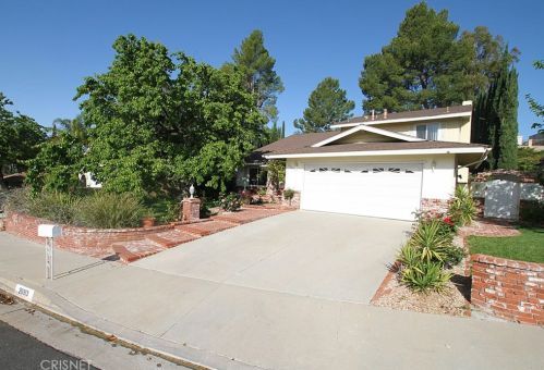 26913 Palacete Dr, Santa Clarita, CA 91354-2330