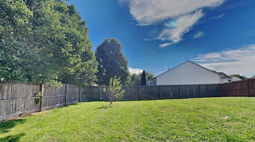380 Thompson St, Pataskala OH  43062-9282 exterior