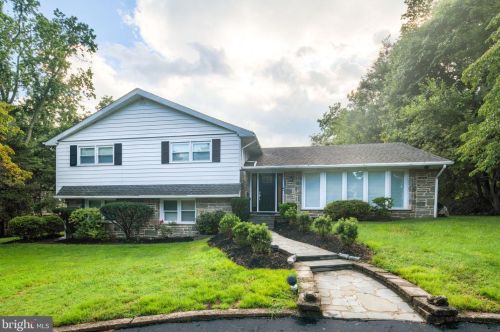 7908 Rolling Green Rd, Cheltenham, PA 19012-1710
