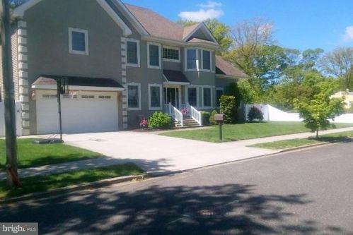 102 Rosedale Ave, Northfield, NJ 08225-2122