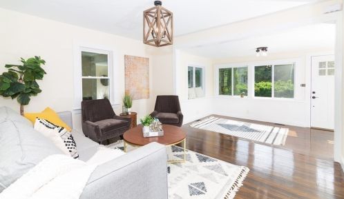 12 Maine Ave, Natick MA  01760-2219 exterior