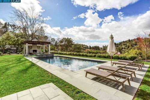 519 Miner Rd, Orinda CA  94563-1426 exterior