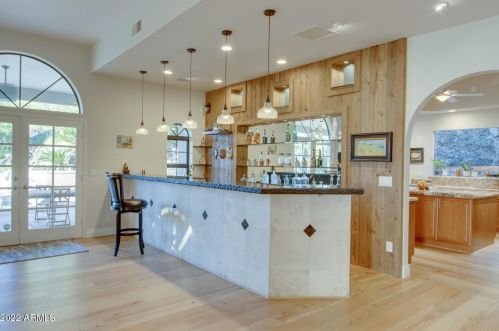 14461 15th Ave, Phoenix AZ  85023-5176 exterior