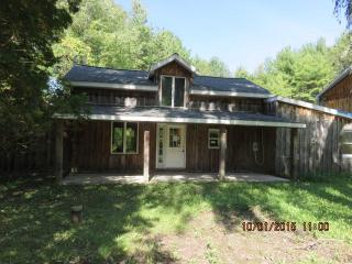 2156 Ridge Rd, Glens Falls, NY 12804-6939