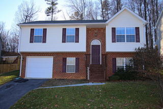 1718 Connors Run, Salem, VA 24153-7407