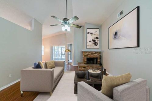 210 River Chase Dr, Orlando, FL 32807-8247