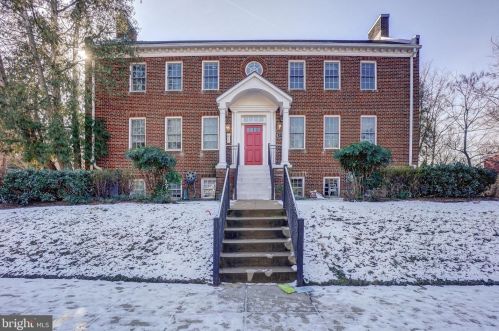 4700 Upton St, Washington, DC 20016-2378