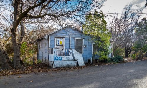 100 Wolfskill St, Winters, CA 95694-1960