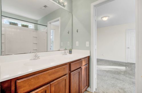 270 Chemistry Cir, Ladson SC  29456-5260 exterior