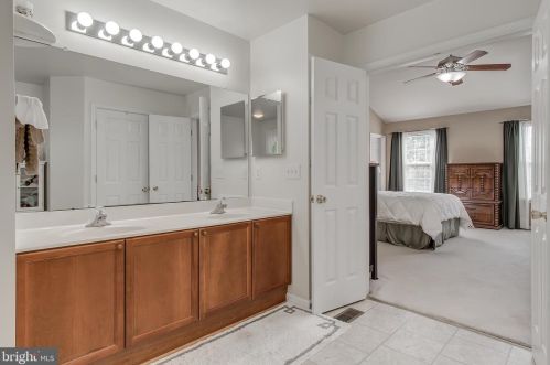 26 Colonel Miles Ct, Harpers Ferry WV  25425-3109 exterior
