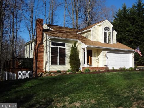 6305 Ridge Top Ct, Spotsylvania VA  22553-1611 exterior