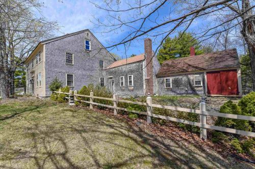 800 1st Nh Tpke, Northwood NH  03261-3342 exterior