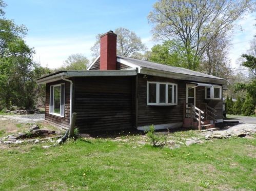29 White Birch Trl, Higganum, CT 06441-4572