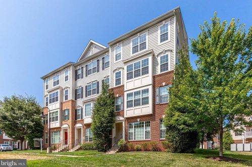 15172 Sage Run Rd, Haymarket, VA 20169-6260