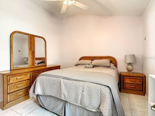 4784 Ridgemoor Cir, Palm Harbor FL  34685-3149 exterior