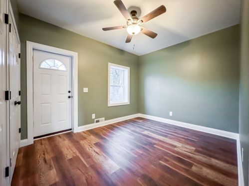 24 Ash St, Covington, KY 41016-1564