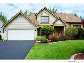 510 Crosby Ln, Rochester, NY 14612-3151