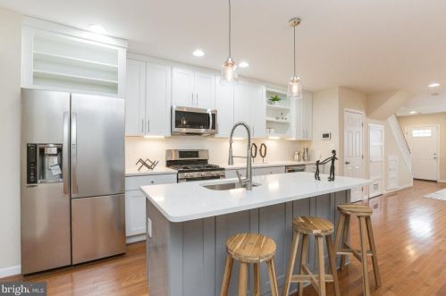 2202 16 St, Washington DC 20020-4302 exterior