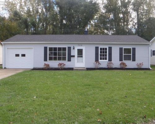 306 Boston Rd, Sandusky, OH 44870-5807
