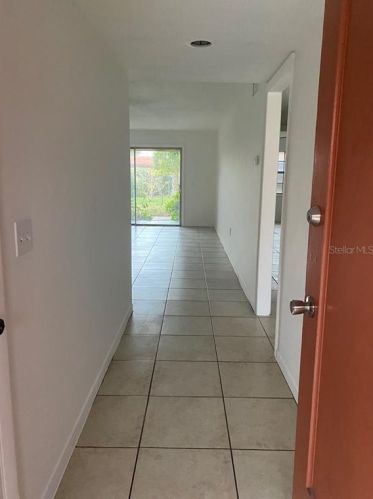 2727 Oak Ridge Rd, Orlando, FL 32809-3704