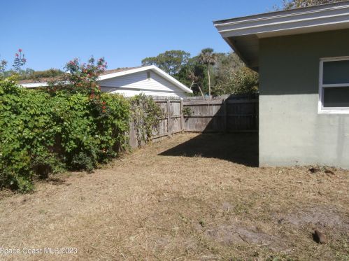 2225 Anna Dr, Titusville FL  32796-2008 exterior