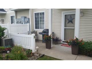 652 Tamarack Trl, Farmington MN  55024-7126 exterior