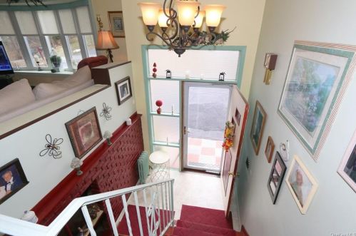 67 Albion Oval, Mahopac, NY 10541-3601