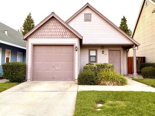 743 Mei Dr, Morgan Hill, CA 95037-5272