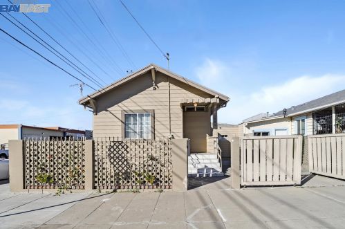 1201 53rd Ave, Oakland, CA 94601-5726