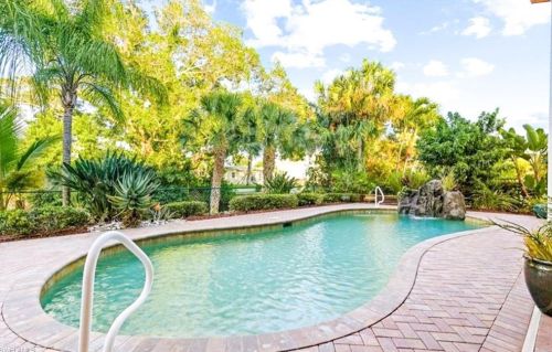 27081 Mora Rd, Bonita Springs FL  34135-4349 exterior