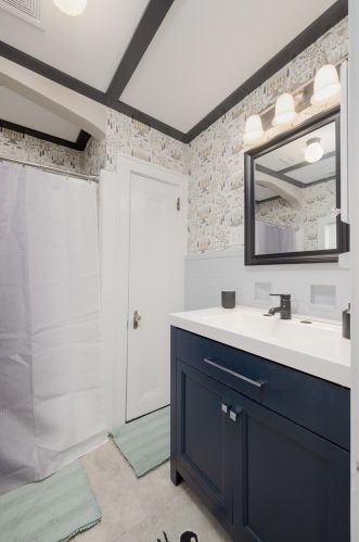 748 Beechwood Ave, Cincinnati OH  45232-1716 exterior